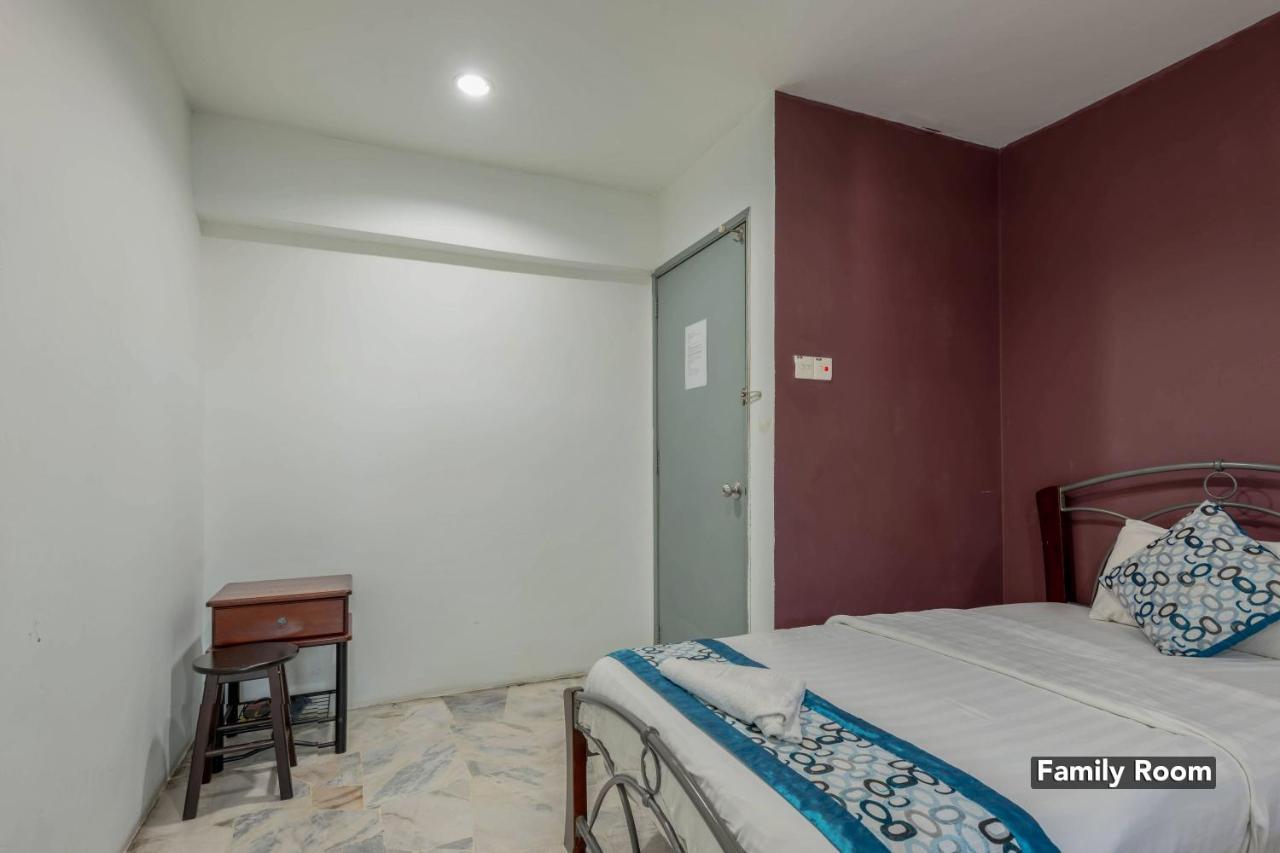 Oyo 89874 Gs Golden Star Hotel Seri Kembangan Eksteriør bilde